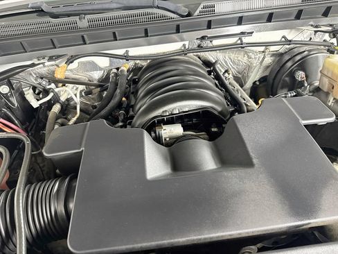 Used 2017 Chevrolet Silverado 1500 LT w/ All Star Edition AWD/4WD image 35