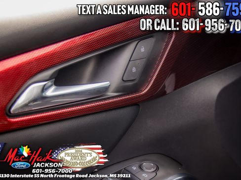 Used 2024 Chevrolet Traverse Z71 w/ Enhanced Driving Package image 15