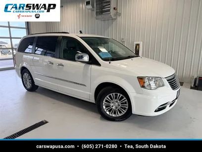 Used 2015 Chrysler Town & Country Touring-L w/ Driver Convenience Group
