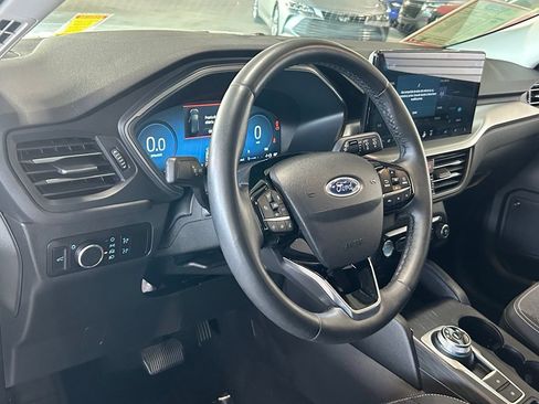 Used 2023 Ford Escape Active w/ Tech Pack #2 FWD image 19