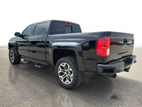 Used 2017 Chevrolet Silverado 1500 LTZ Z71 w/ LTZ Plus Package AWD/4WD image 3