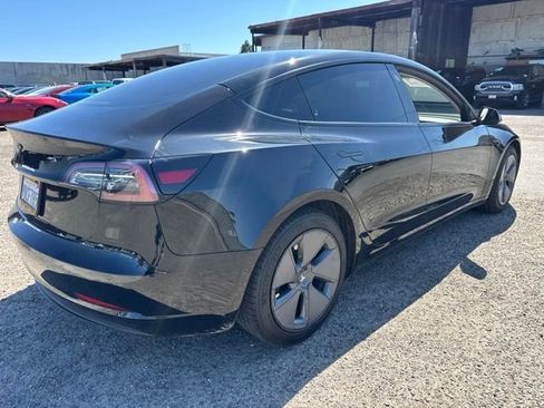 Used 2022 Tesla Model 3 RWD image 5