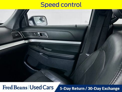 Certified 2017 Ford Explorer XLT w/ Equipment Group 202A image 29