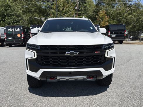 Used 2023 Chevrolet Suburban Z71 w/ Z71 Off-Road Package AWD/4WD image 2