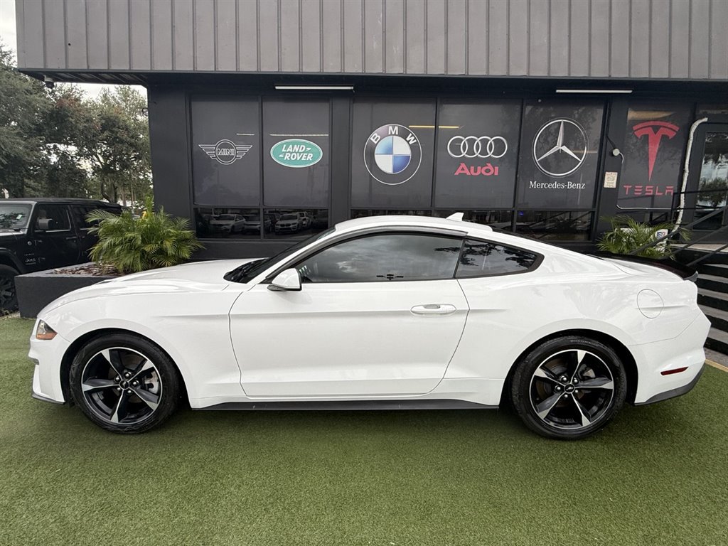 Used 2020 Ford Mustang Coupe RWD image 7