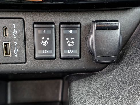 Used 2023 Nissan Leaf SV Plus FWD image 7