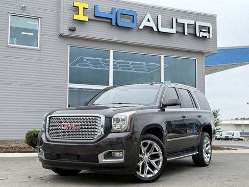 Used 2017 GMC Yukon Denali w/ Open Road Package AWD/4WD image 57