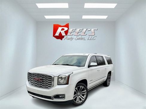 Used 2019 GMC Yukon XL Denali w/ Denali Ultimate Package image 1