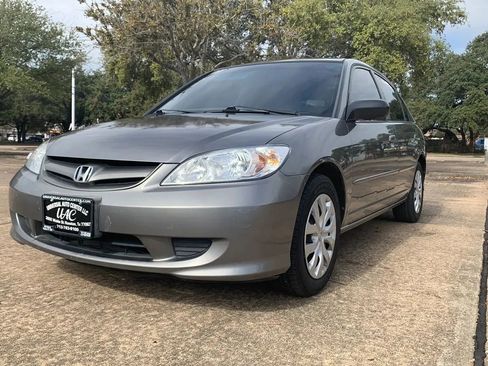 Used 2004 Honda Civic LX image 2