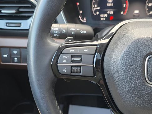 Used 2023 Honda Pilot Elite image 26