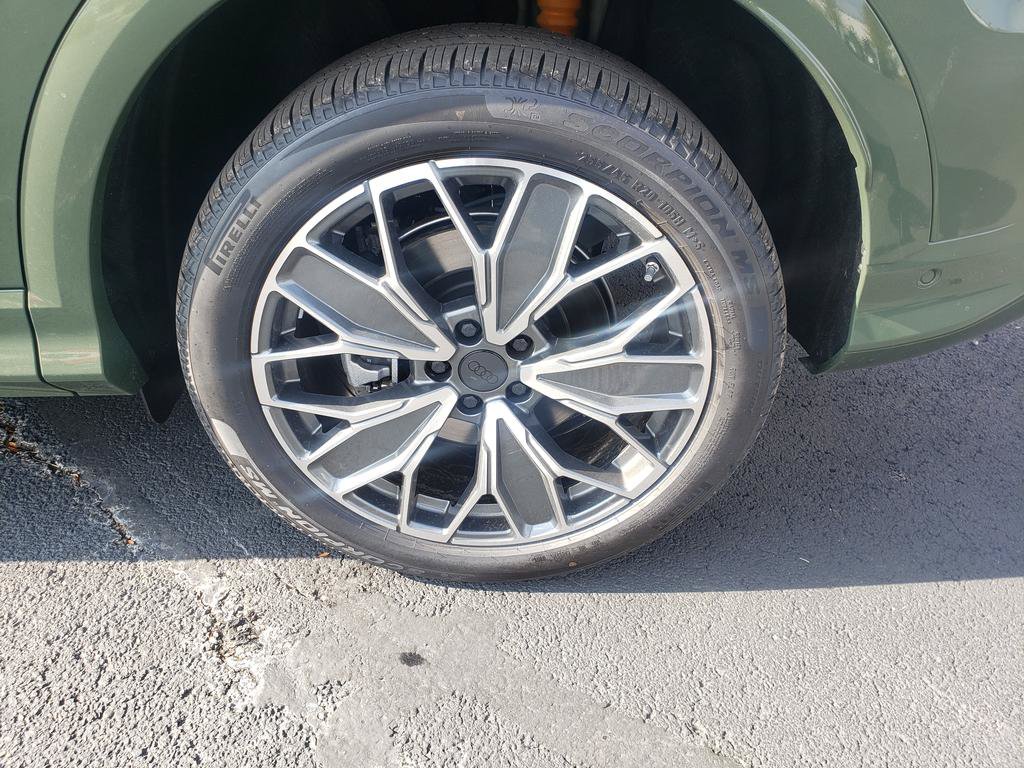 New 2026 Audi Q5 Premium Plus AWD/4WD image 12