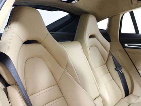 Used 2023 Porsche Panamera GTS AWD/4WD image 29