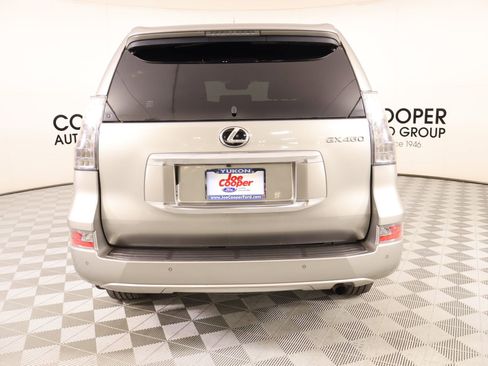 Used 2021 Lexus GX 460 Premium w/ Premium Package image 23