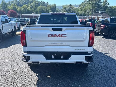Used 2024 GMC Sierra 1500 Denali w/ Denali Reserve Package AWD/4WD image 6