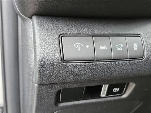 Certified 2023 Hyundai Santa Fe SEL image 9