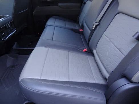 Used 2025 Chevrolet Silverado 2500 ZR2 w/ ZR2 Bison Edition image 10