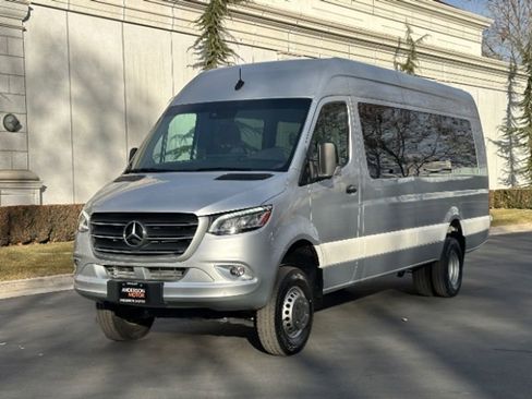 Used 2023 Mercedes-Benz Sprinter 3500 w/ Parking Package image 4