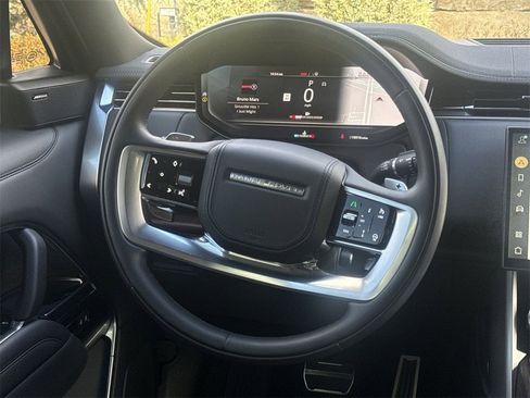 Used 2023 Land Rover Range Rover SE image 21