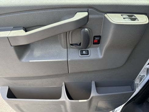 New 2025 GMC Savana 3500 Extended w/ Power Convenience Package image 14