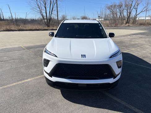 Used 2025 Buick Enclave Sport Touring w/ LPO, Floor Liner Package image 2