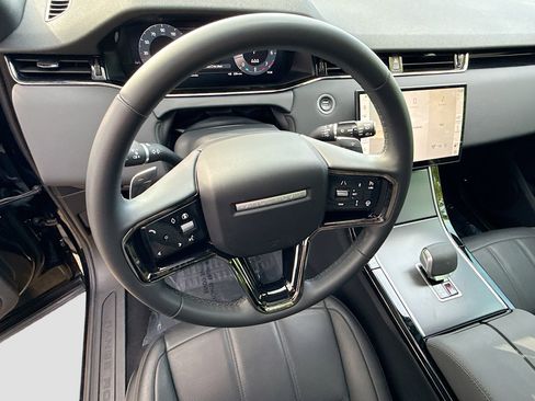 Used 2026 Land Rover Range Rover Evoque S AWD/4WD image 38