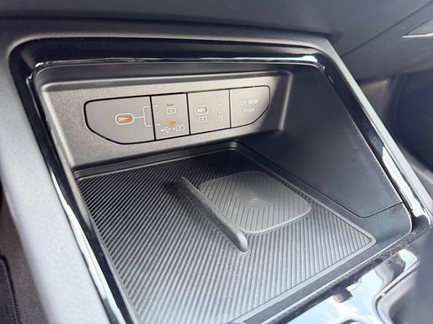 Used 2025 Kia K5 GT-Line FWD image 33