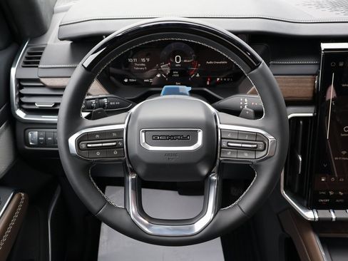 New 2026 GMC Acadia Denali Ultimate w/ LPO, Floor Liner Package image 14