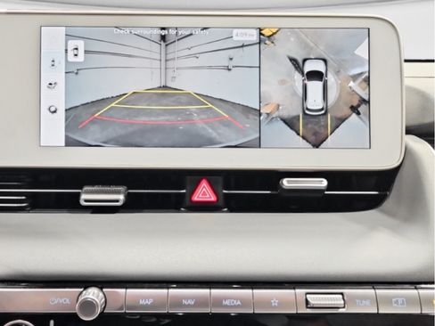 Used 2024 Hyundai Ioniq 5 Limited AWD/4WD image 13