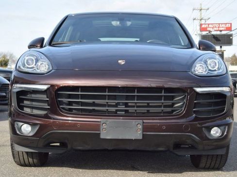 Used 2016 Porsche Cayenne image 4