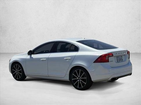 Used 2016 Volvo S60 T5 Premier w/ Convenience Package FWD image 7