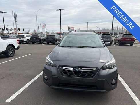 Used 2021 Subaru Crosstrek 2.0i Premium image 7