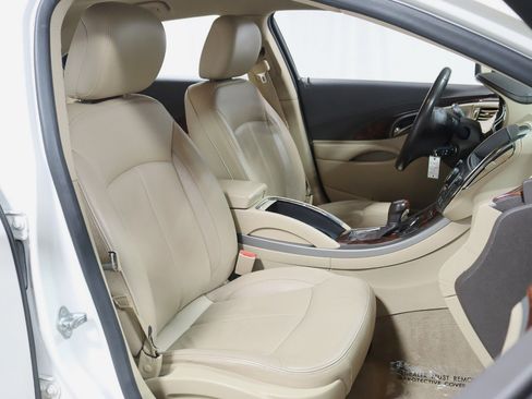 Used 2012 Buick Verano Convenience FWD image 21