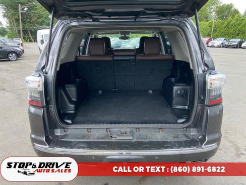 Used 2014 Toyota 4Runner Limited image 21