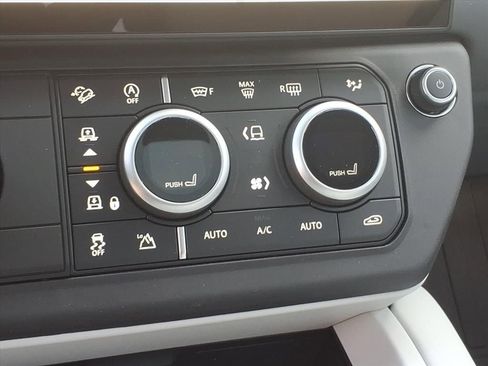 New 2026 Land Rover Defender 110 S image 20