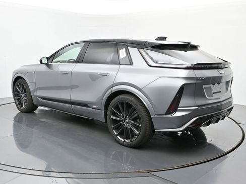 New 2026 Cadillac Lyriq V image 3