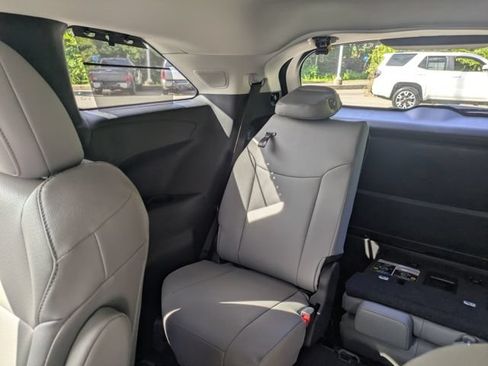 New 2026 Toyota Sienna XLE AWD/4WD image 16