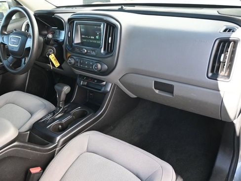 Used 2018 GMC Canyon W/T image 10