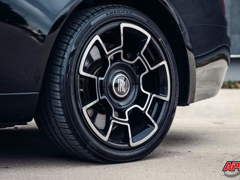 Used 2017 Rolls-Royce Wraith image 49