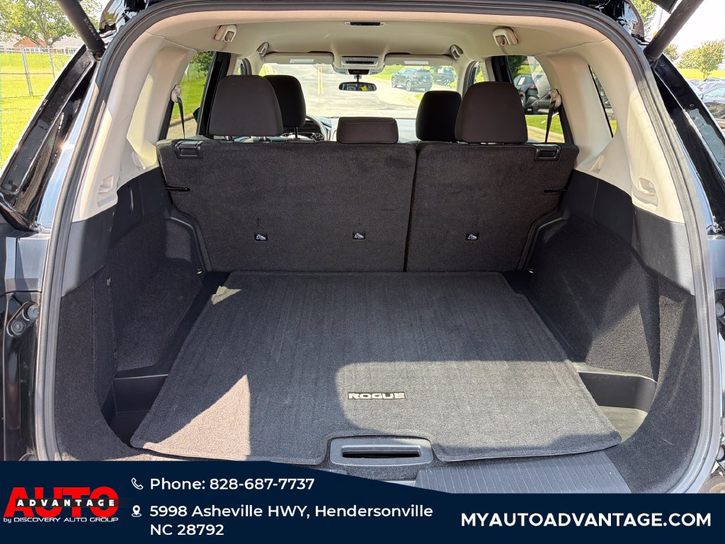 Used 2025 Nissan Rogue SV AWD/4WD image 30