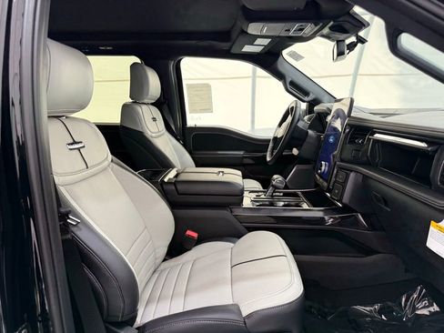 New 2025 Ford F150 Lightning Platinum image 23