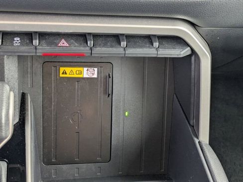 Used 2024 Toyota Tundra Limited image 17