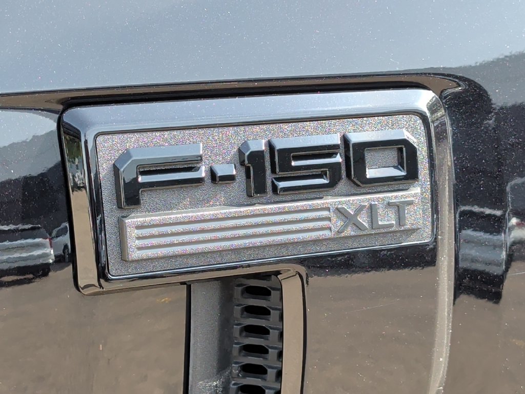 Used 2024 Ford F150 XLT w/ XLT Black Appearance Package AWD/4WD image 41