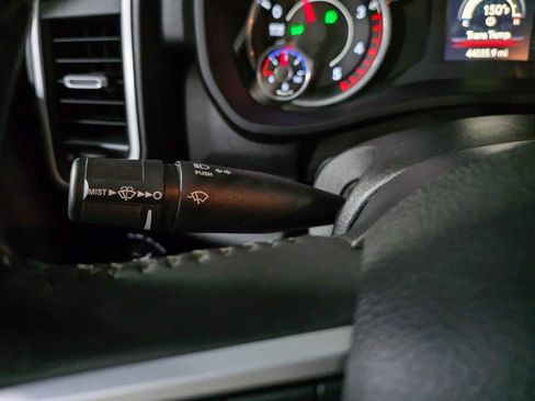 Used 2023 RAM 2500 Big Horn w/ Level 1 Equipment Group image 25