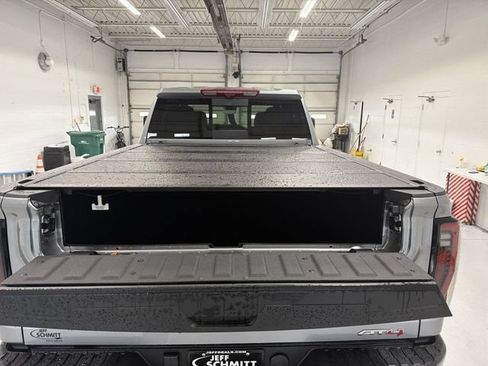 New 2026 GMC Sierra 2500 AT4 w/ AT4 Premium Plus Package AWD/4WD image 16