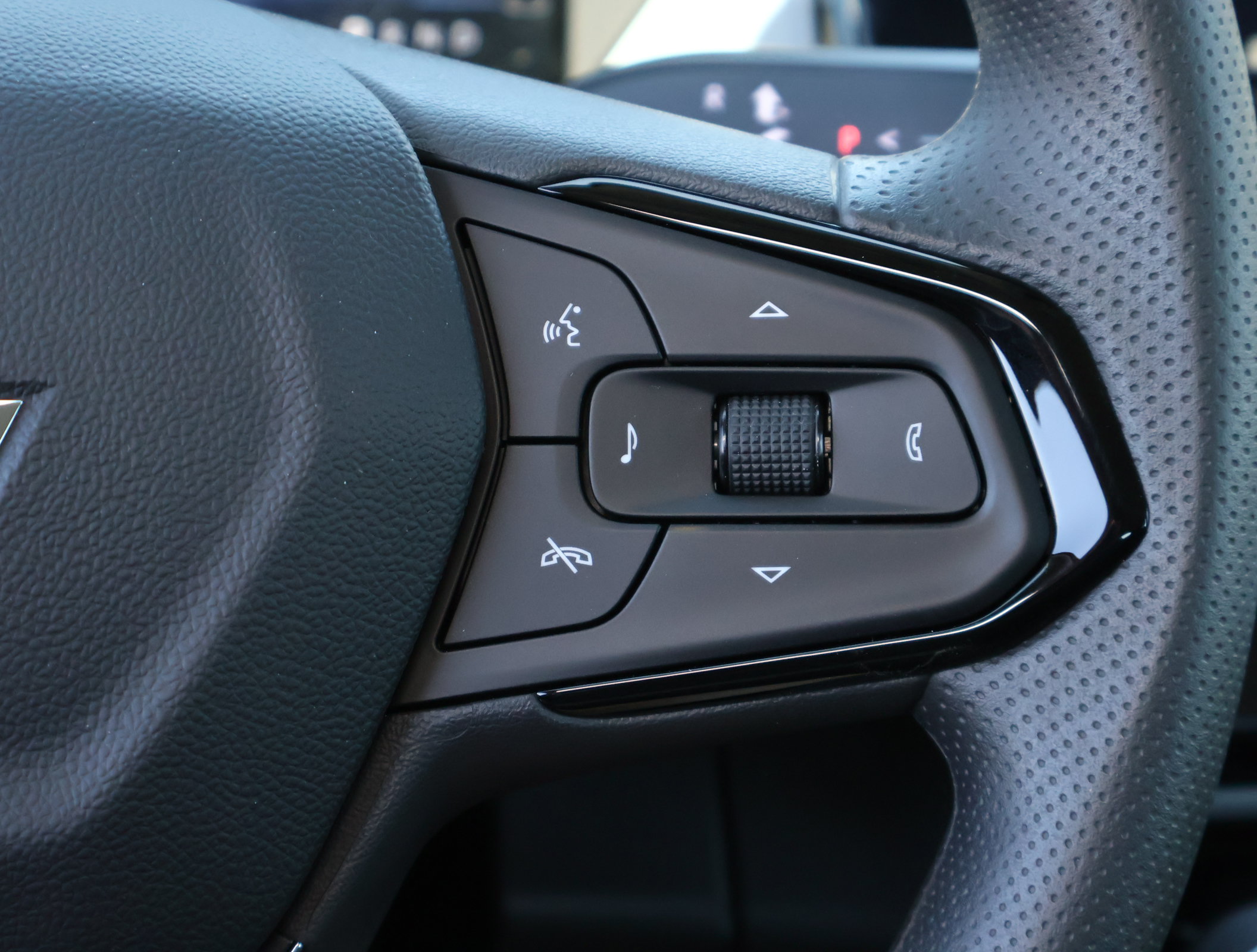 New 2027 Chevrolet Bolt LT FWD image 12