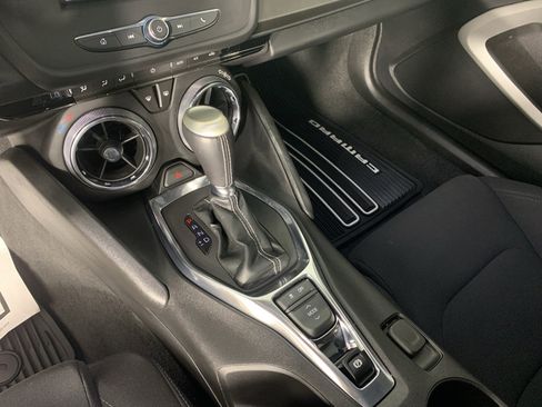 Used 2020 Chevrolet Camaro LS image 25