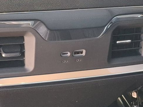 New 2026 GMC Sierra 1500 Elevation AWD/4WD image 12