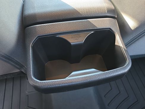 Used 2022 Toyota Tacoma SR w/ SR Convenience Package image 14