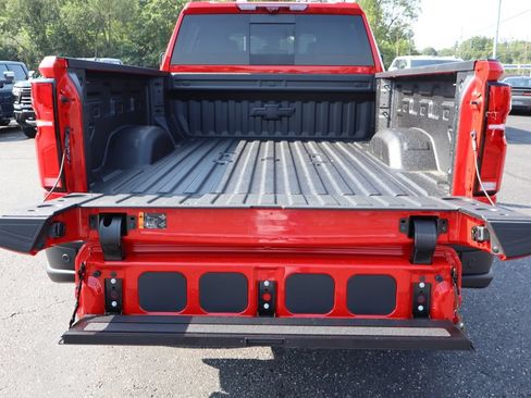 New 2026 Chevrolet Silverado 2500 ZR2 w/ ZR2 Bison Edition AWD/4WD image 25
