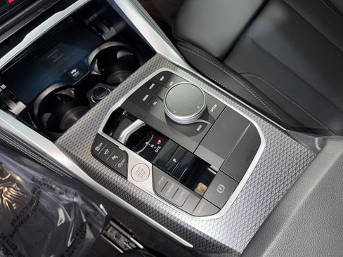 Certified 2025 BMW M440i image 28